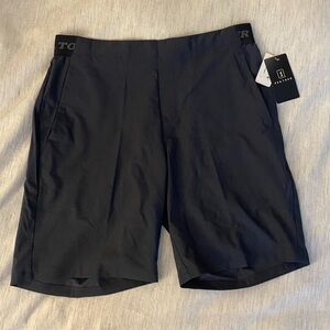 PGA TOUR GOLD SHORTS NWT
